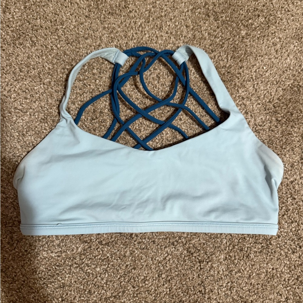 Lululemon free to be strappy bra